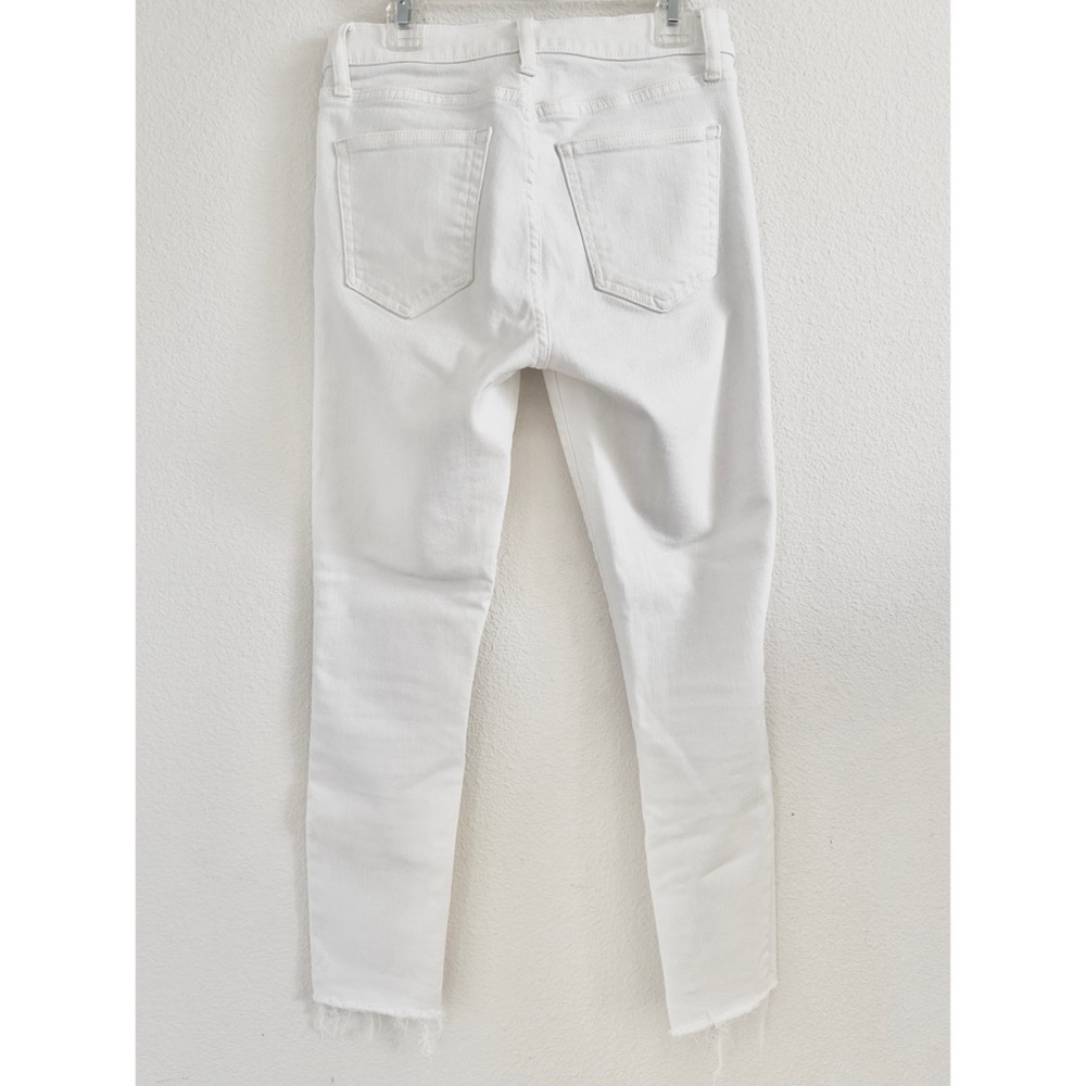 GAP High Rise True Skinny Jeans with Washwell Raw Frayed Optic White - Picture 4 of 5